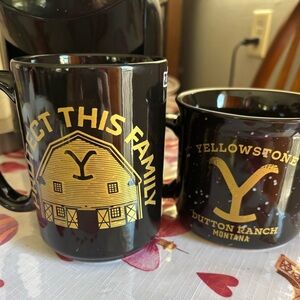 Yellowstone Dutton Ranch Black and Gold Mug Set